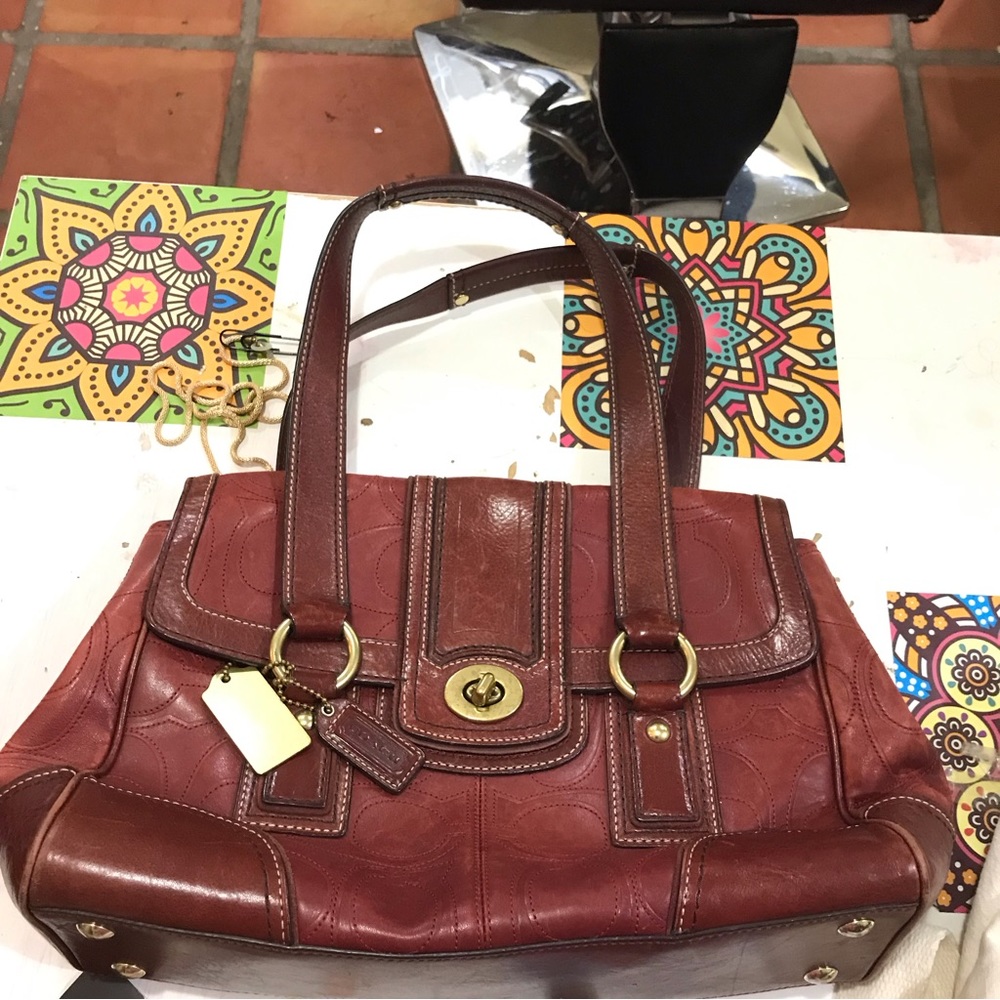 Authentic Coach Signature Leather Satchel 11332